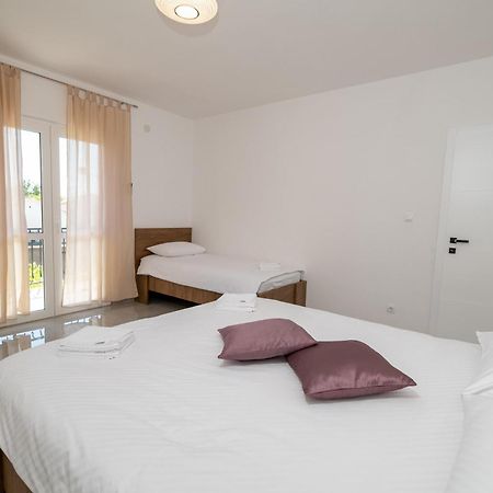 Apartments Zora Seline Quarto foto